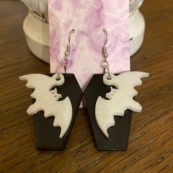 Jewelry - Halloween Bat Coffin Earrings